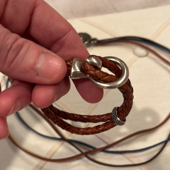 2 Leather Bracelets Double and a triple wrap - Picture 8 of 9